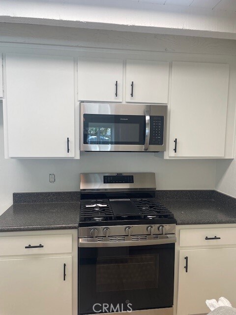 Building Photo - 241 Avenida Montalvo
