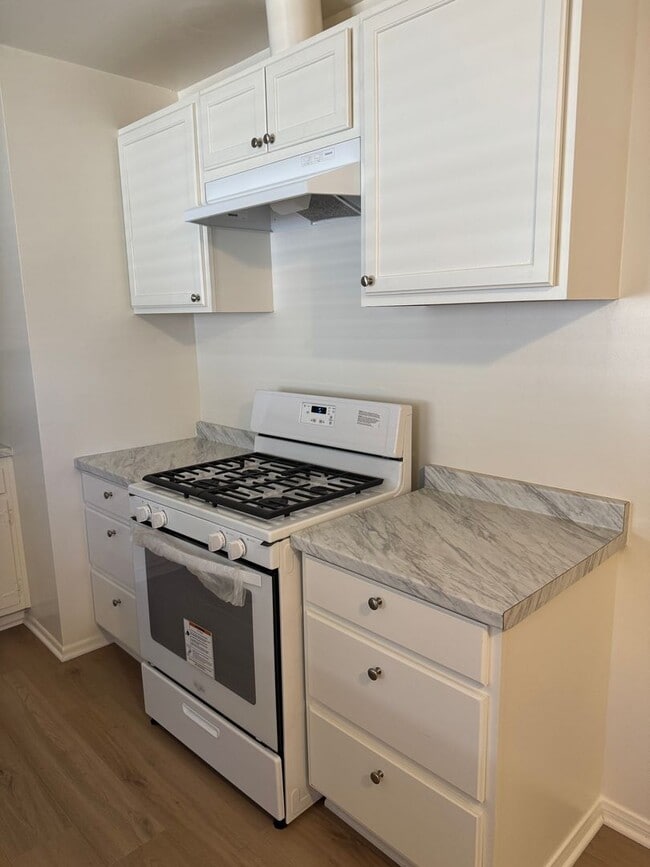 Building Photo - 10535