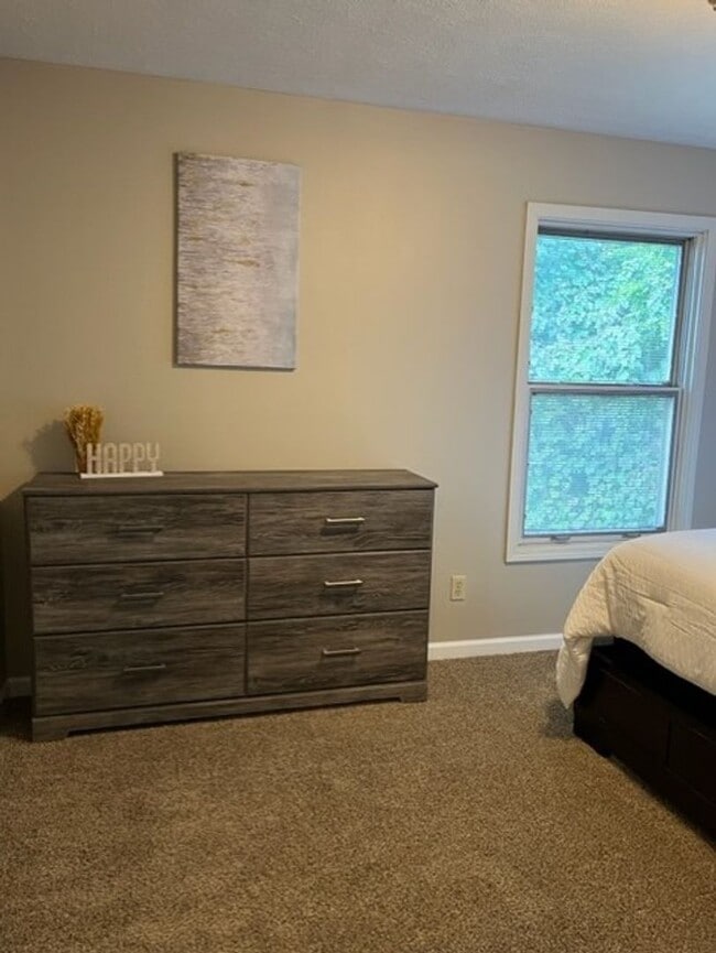 Building Photo - Cook Intern Housing