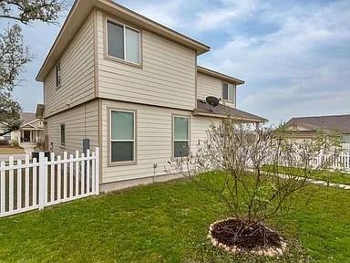 Building Photo - 820 Gabriel Mills Dr