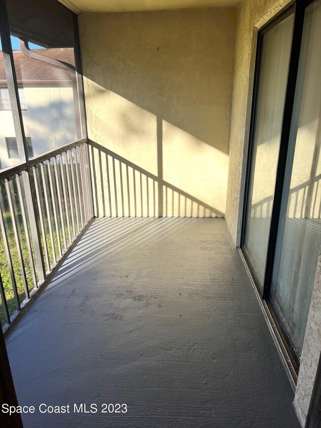 Building Photo - 1515 Huntington Ln