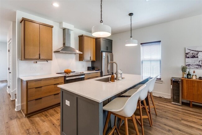 Building Photo - 418 Stagecoach Trail