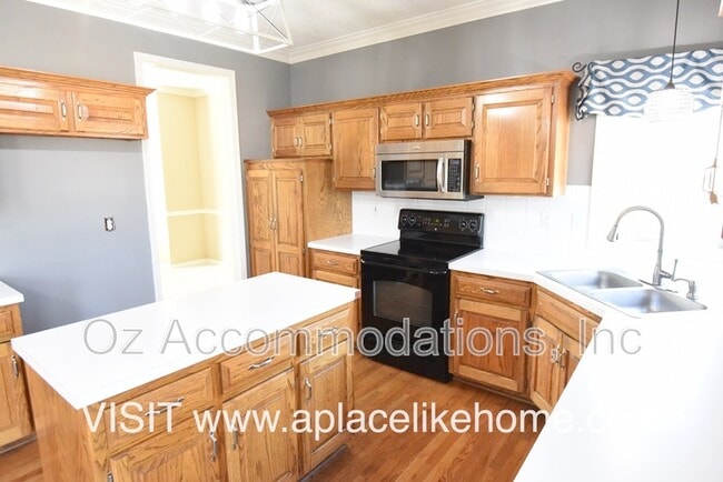 Building Photo - 14697 S Gallery St