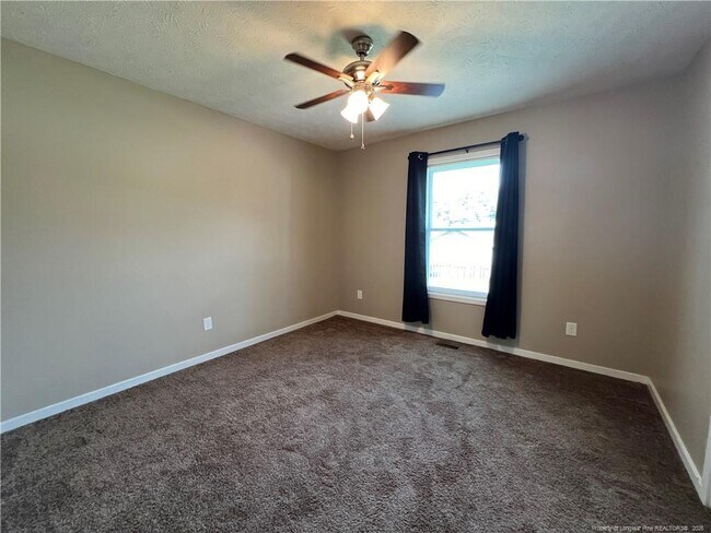 Building Photo - 420 Mangum Ct
