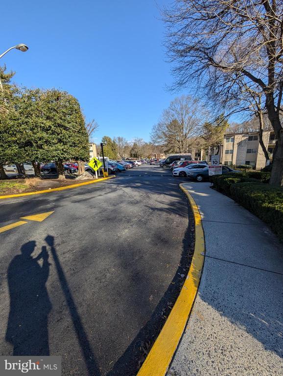 Building Photo - 12201 Braxfield Ct