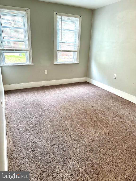 Building Photo - 614 Beech St