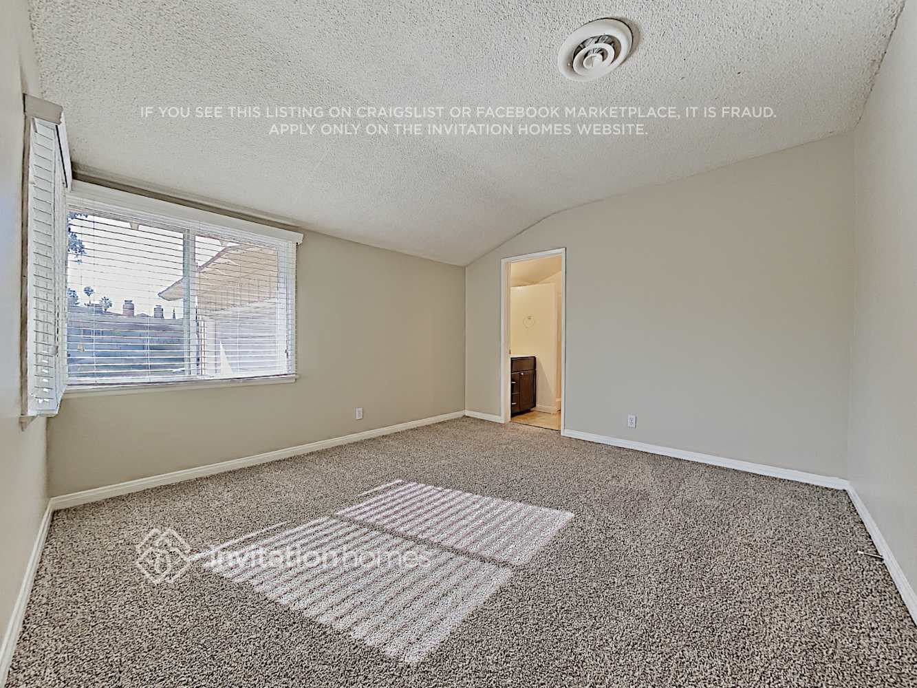 Building Photo - 16745 Archwood St