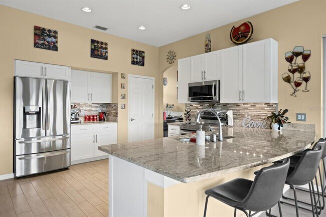 Building Photo - 324 Bonville Dr