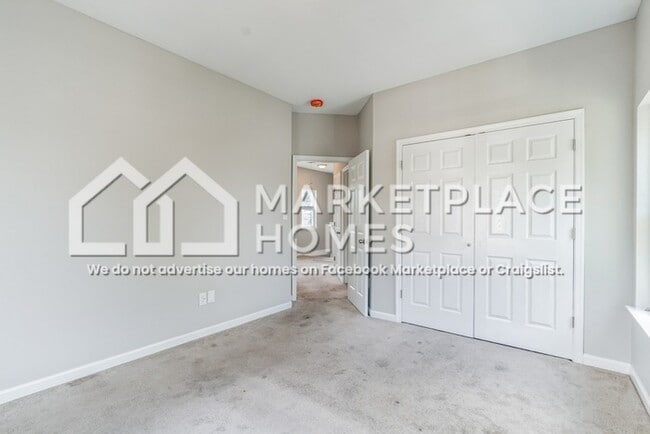 Building Photo - 2529 Tidewater Dr