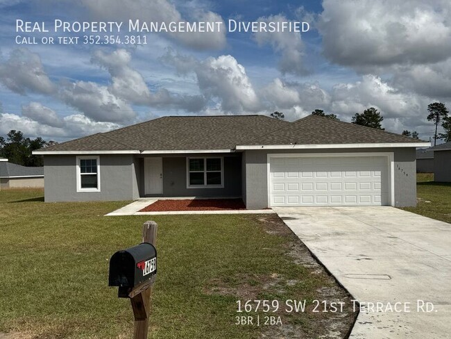 Building Photo - Custom Home - Desirable SW Ocala Neighborh...