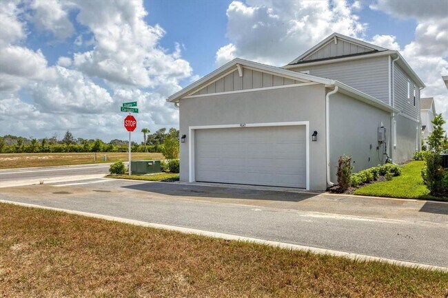 Building Photo - 9043 Duany Ln