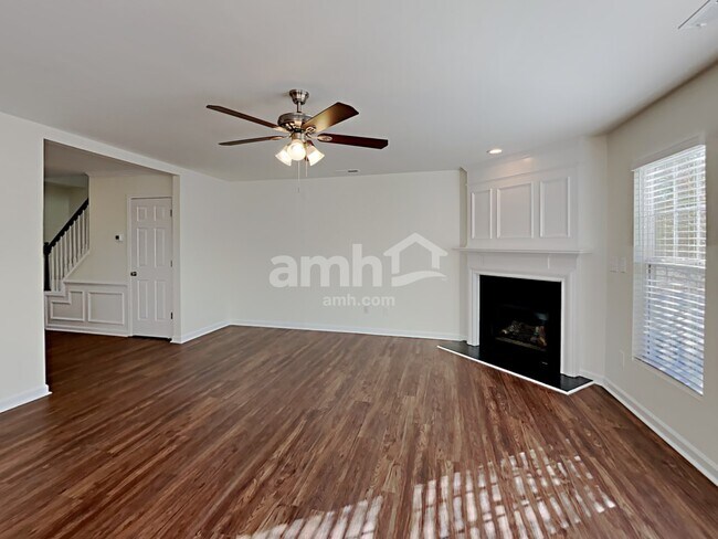 Building Photo - 5114 Wetlands Dr