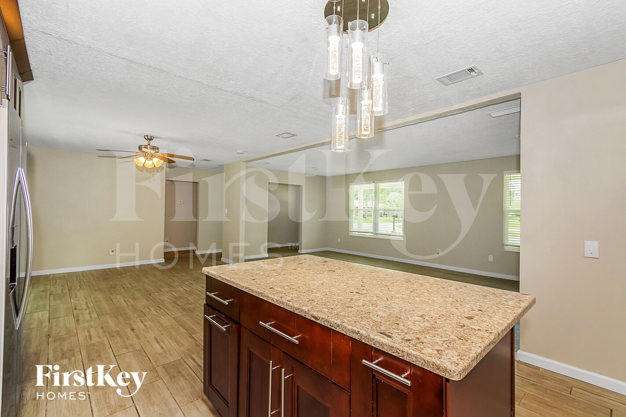 Building Photo - 1270 Arbor Cir