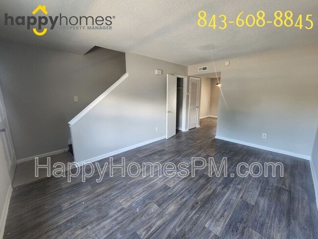 Building Photo - 921 Nabors Dr