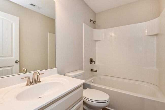 Building Photo - 1216 Foxcroft Ln