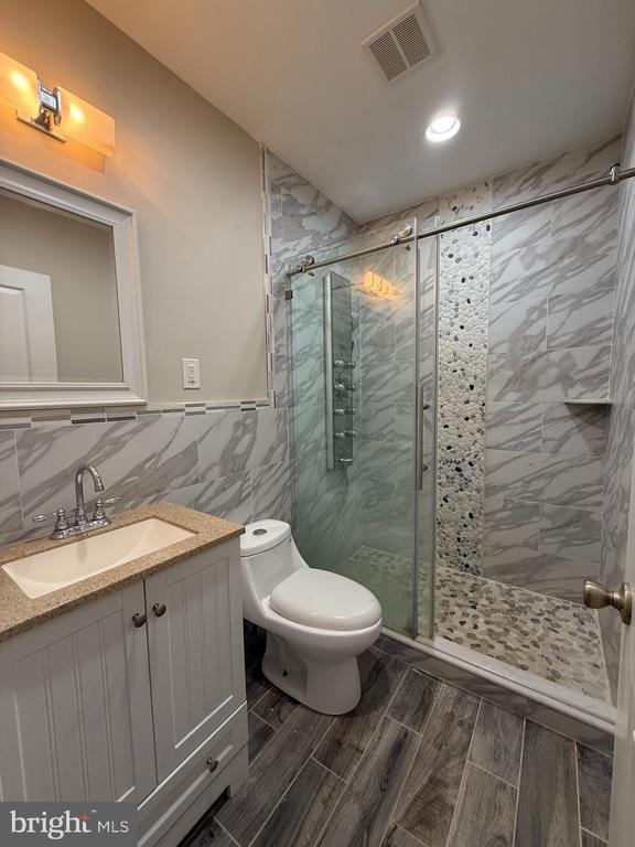 Building Photo - 1510 N 17th St