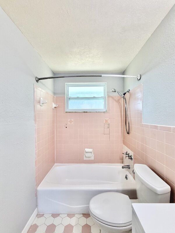 Building Photo - 3403 Palm Dr