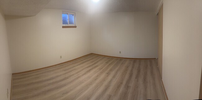 Building Photo - 5331 E Jewell Ave
