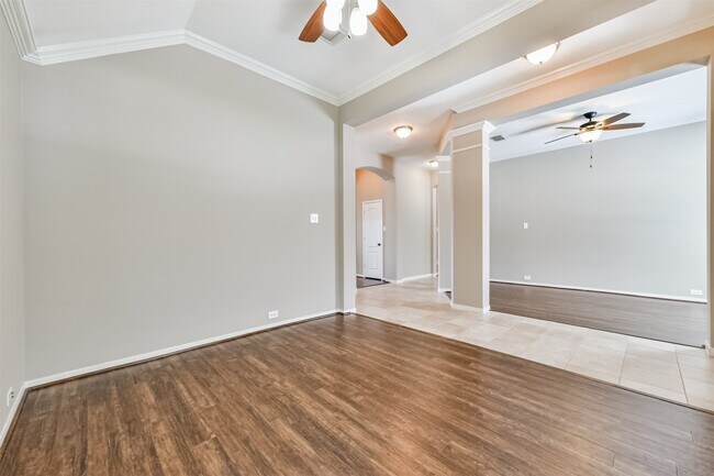 Building Photo - 13719 Rolling River Ln