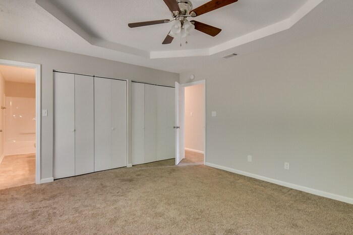 Building Photo - 3459 Linderwood Dr