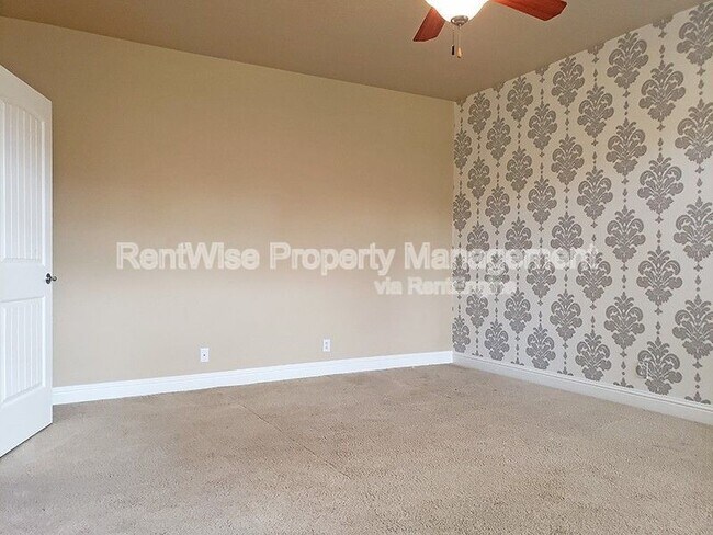 Building Photo - 1473 N Watson Way