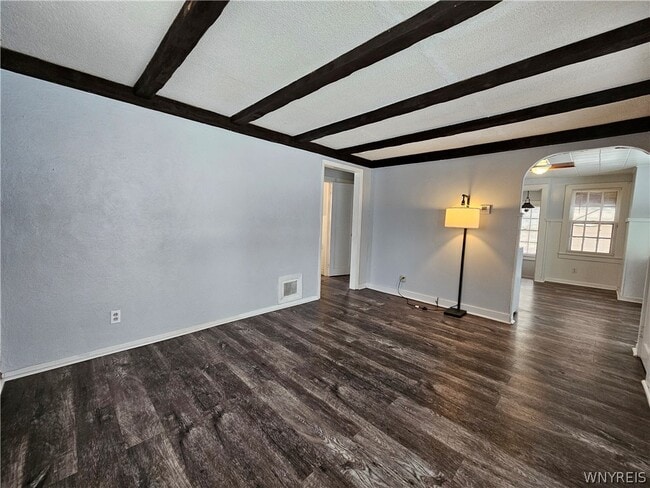 Building Photo - 22 Washington St