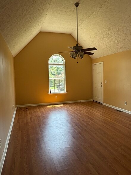 Building Photo - 4914 Camborne Cir