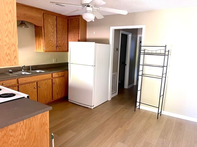 Building Photo - 108 Atlantic St