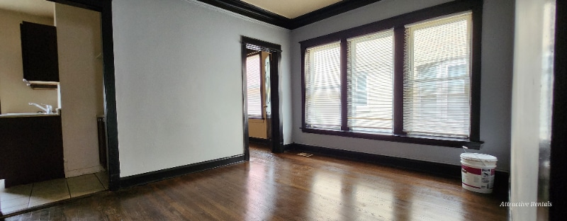 Building Photo - 6646 S Bishop St