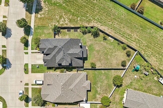 Building Photo - 109 Oakmont Dr