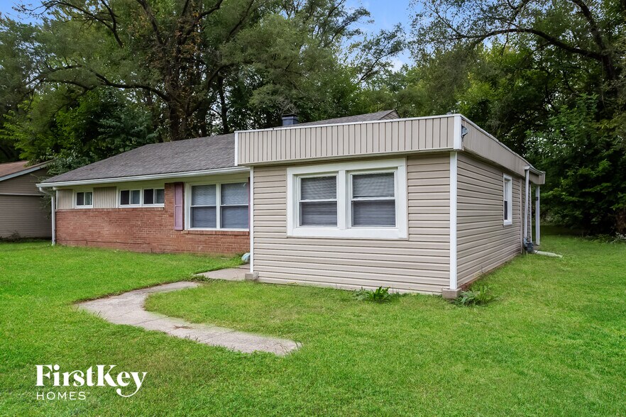 Building Photo - 6072 Bettcher Ave