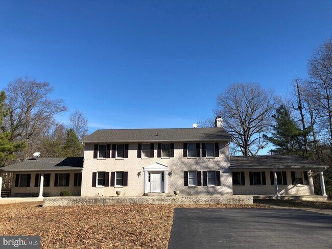 Building Photo - 46420 Rue Purchase Rd