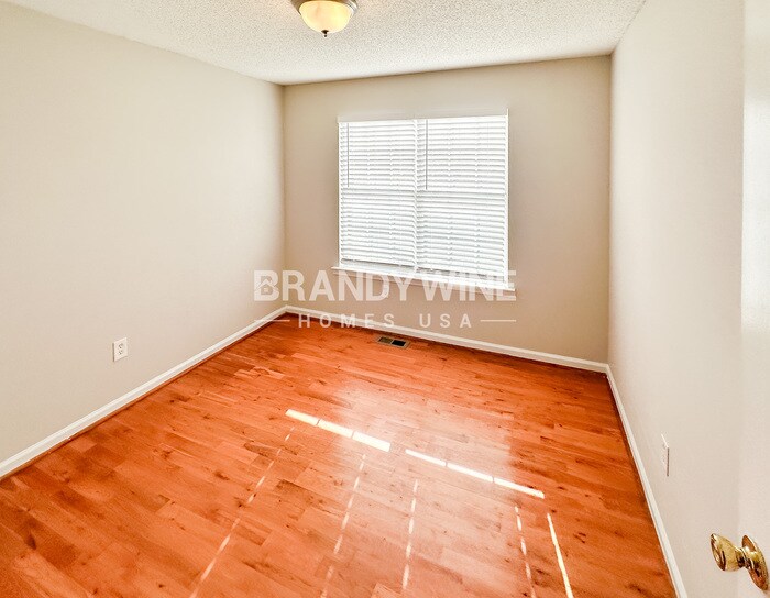Building Photo - 3612 Janna Ln SW