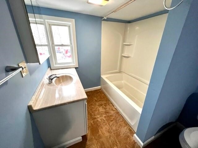 Building Photo - 9-11 Ridge St