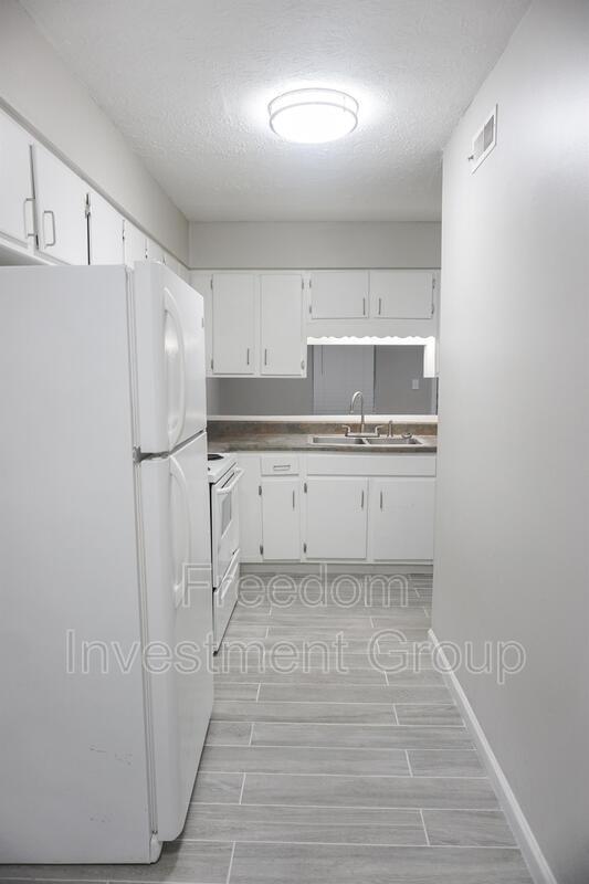 Building Photo - 9124 Cedarpark Ln NW