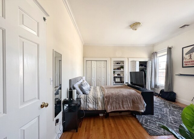 Building Photo - 176 Dorchester St