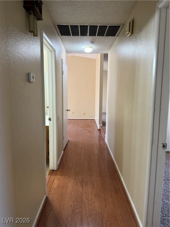 Building Photo - 1560 Elaine Dr