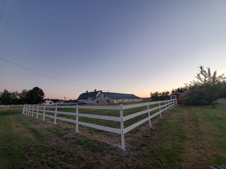 Pasture space for rent for additional fee on property - 12306 67th Ave NE
