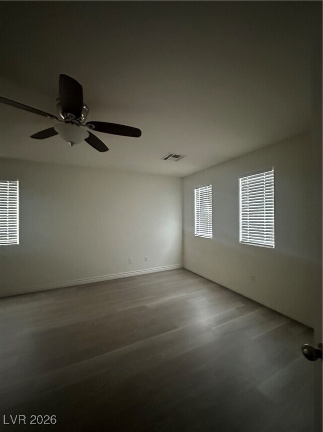 Building Photo - 755 Sunrise Crossing St