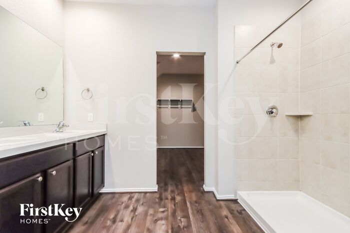 Building Photo - 15271 Timber Preserve Ln