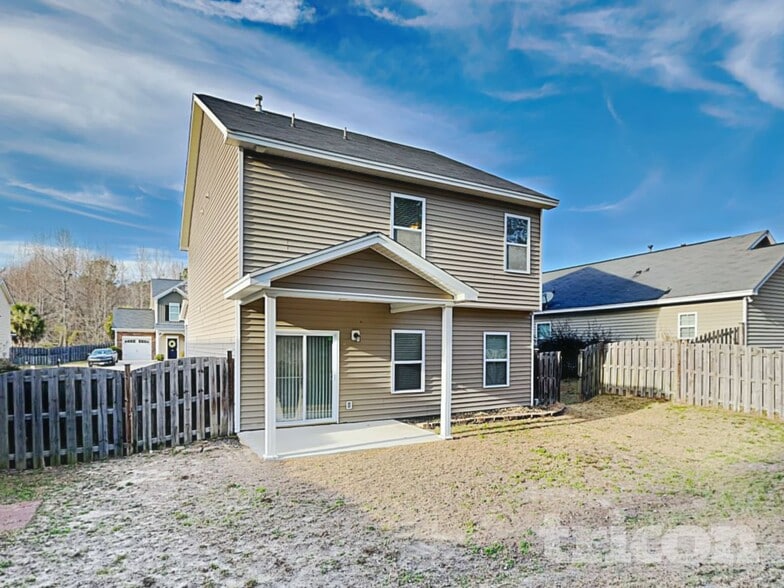 Building Photo - 143 Ridge Terrace Ln