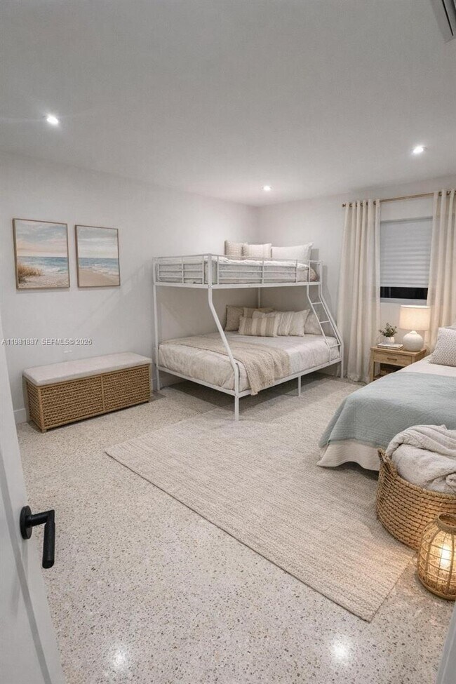 Building Photo - 1240 Binney Dr