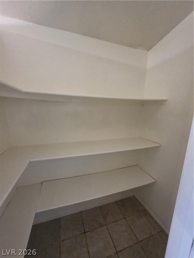 Building Photo - 6674 Jordan River Dr