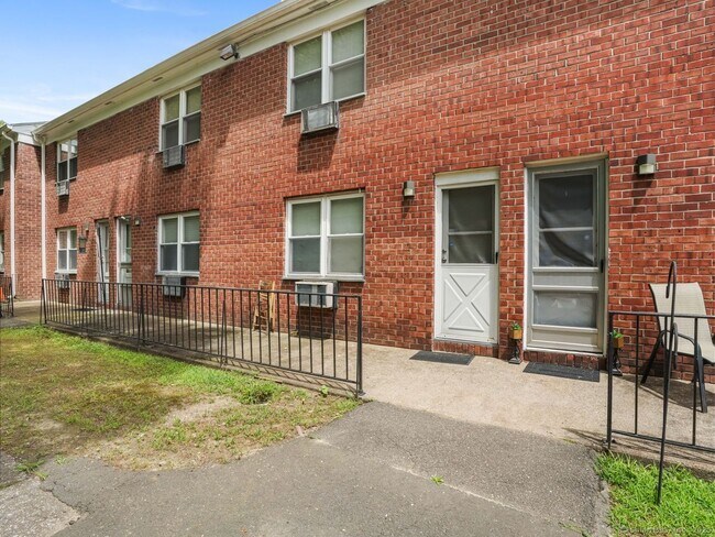 Building Photo - 85 Abner Ct