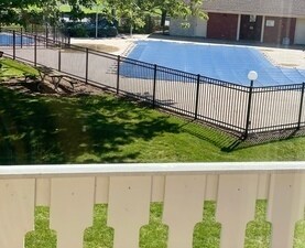 Building Photo - 573 Greystone Ln