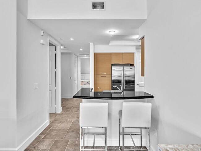 Building Photo - 4444 El Mar Dr