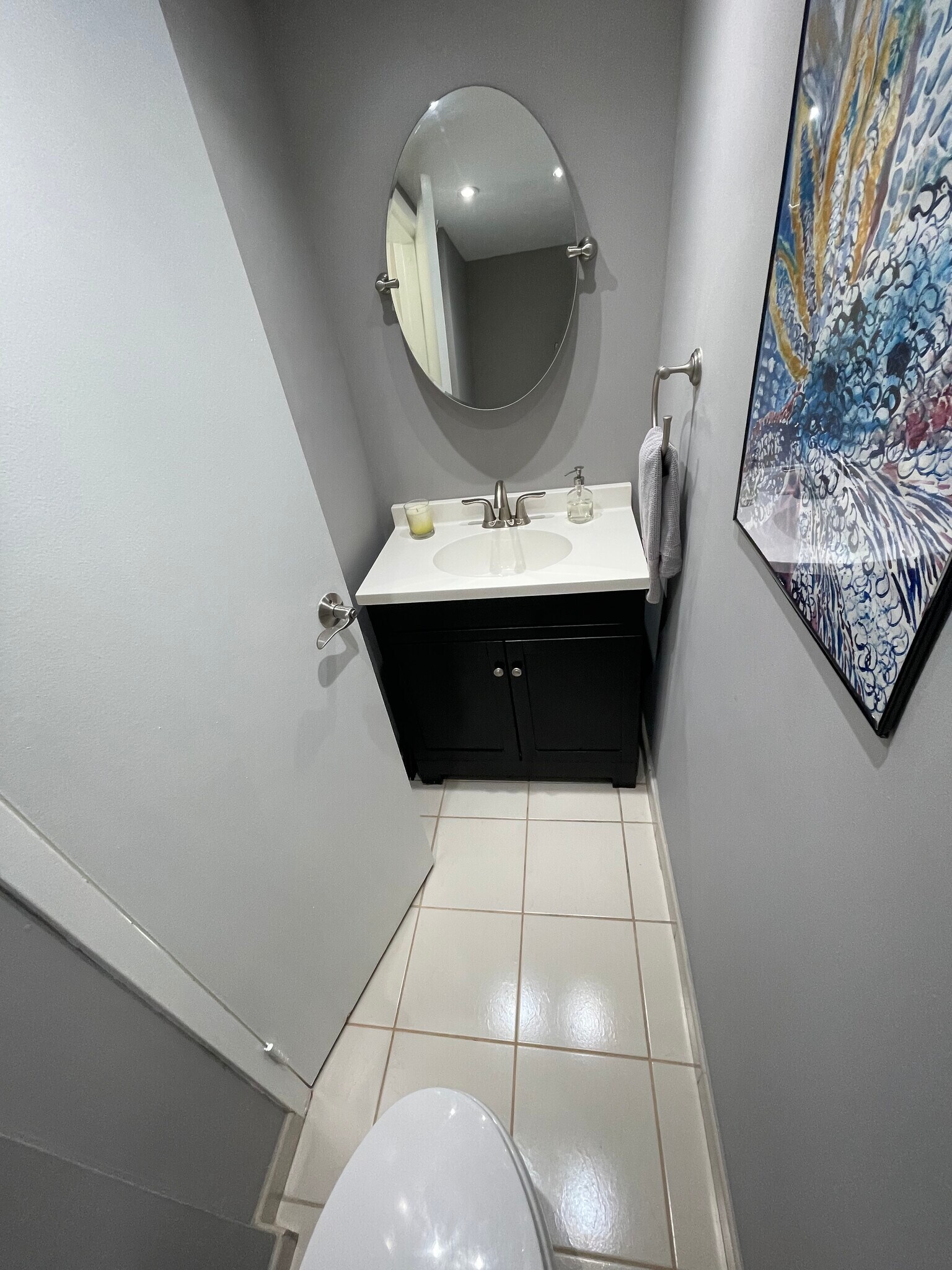 Half bathroom - 126 SE 15th Rd