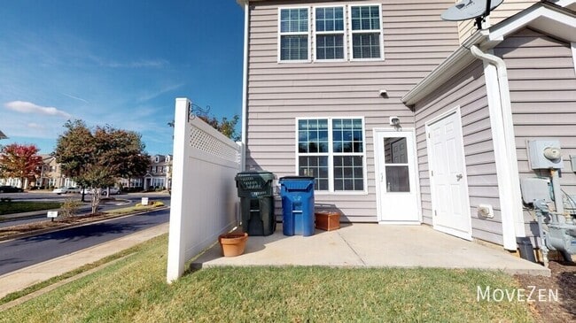 Building Photo - 804 Cupola Dr
