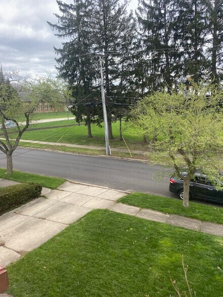 Building Photo - 1713 Shatto Ave