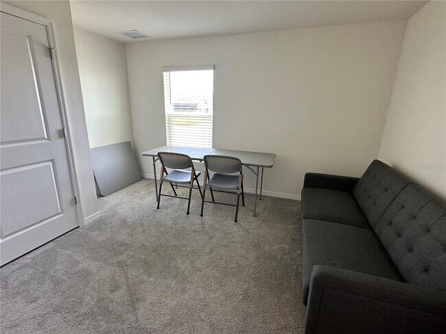 Building Photo - 2907 Rock Sound St